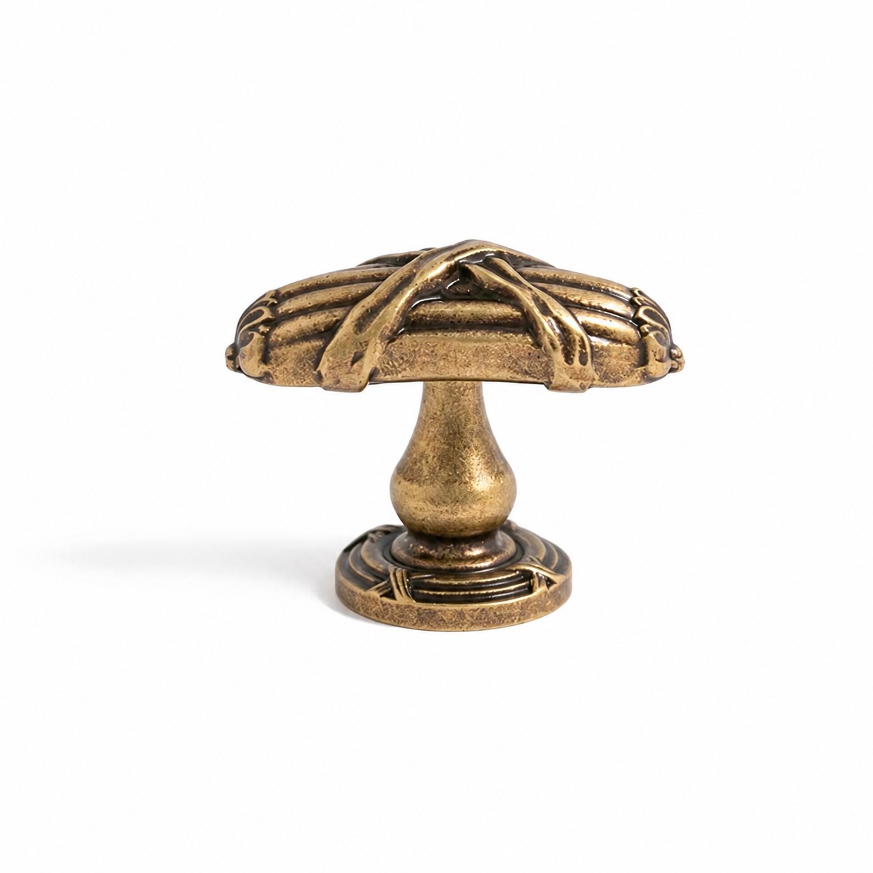 Antique Brass Leaf Cabinet Knob