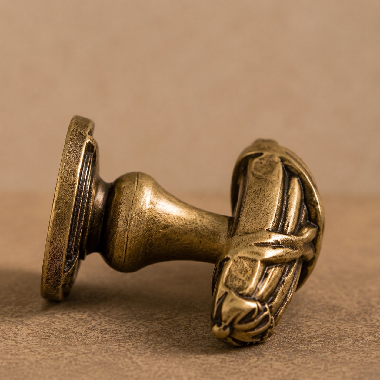 Antique Brass Leaf Cabinet Knob